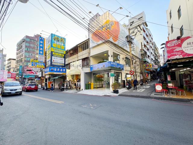 台中龍井店面-5