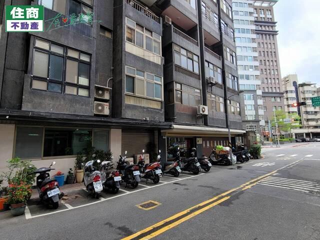 台北中山區華廈-1