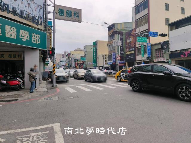 台南中西區透天-11