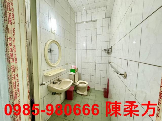 西區透天-11