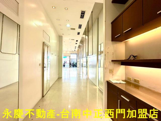 中西區透天-7