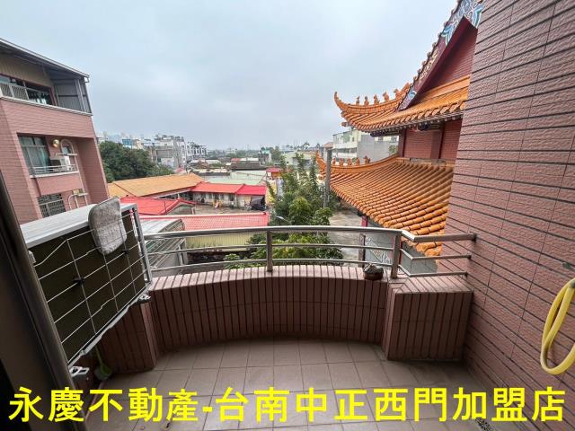新市透天-11
