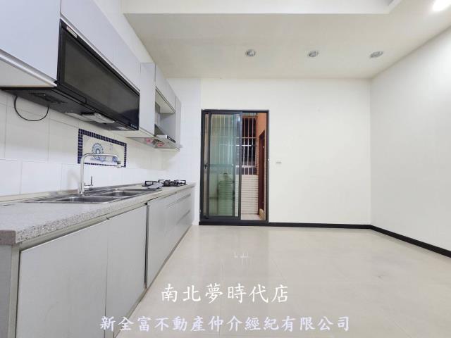 台南北區別墅-13