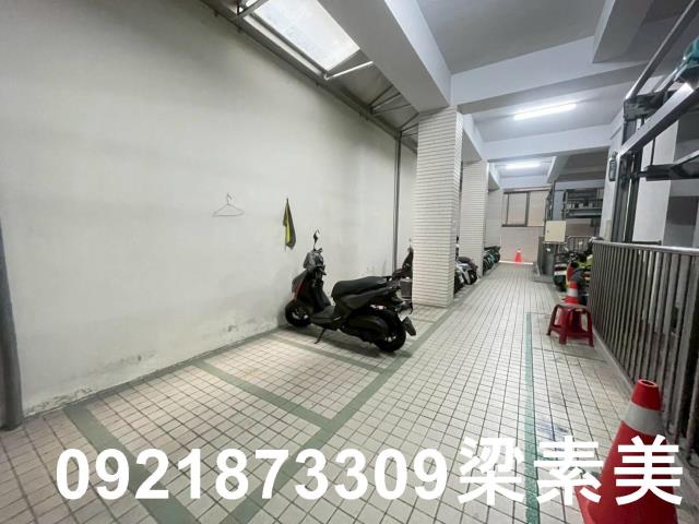台南中西區華廈-12
