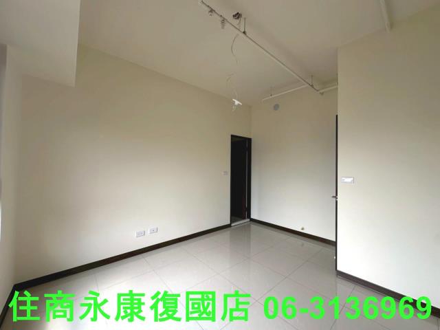 台南歸仁大樓-8