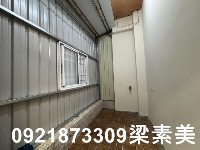 台南東區店面-7