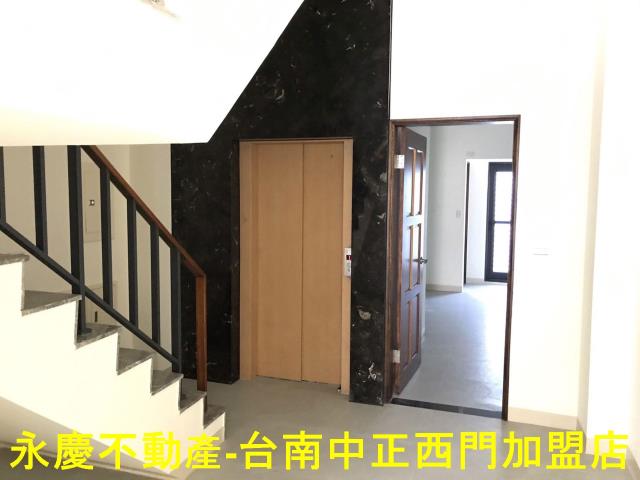 北區透天-10