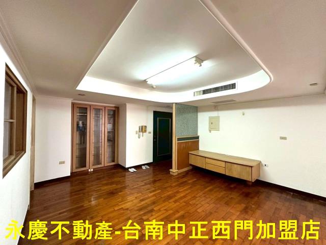 台南東區大樓-3