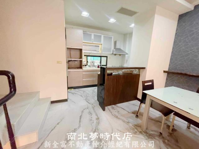 中西區透天-10