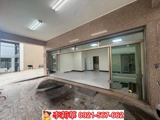 東區店面-3