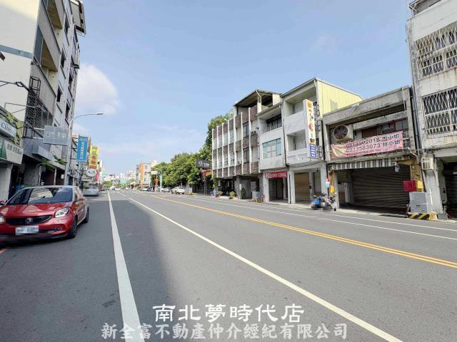 台南中西區透天-14