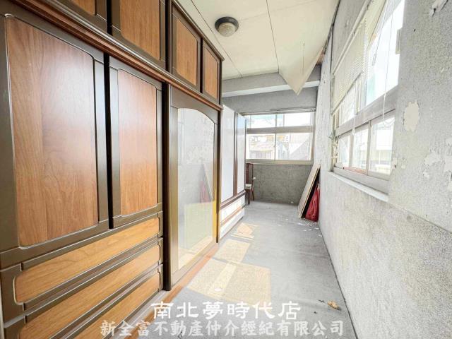 台南中西區透天-9