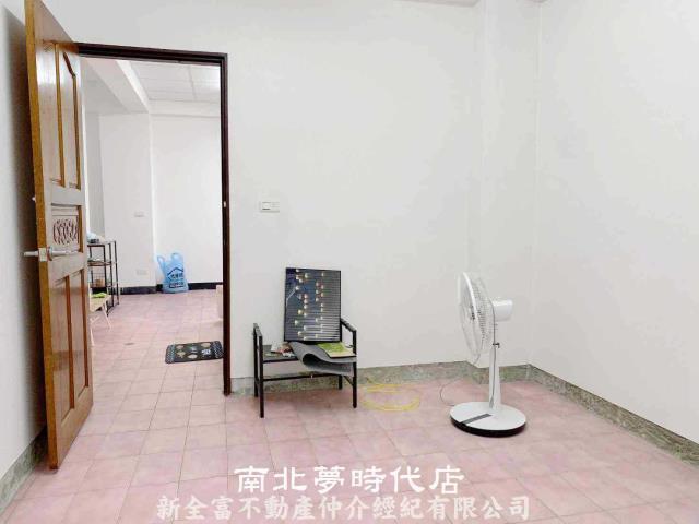 台南中西區公寓-4