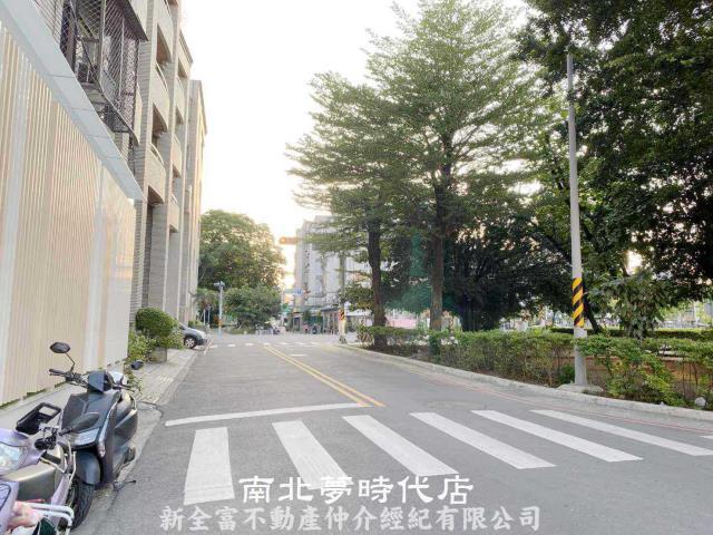 台南中西區公寓-8