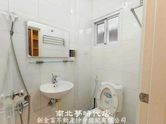台南永康透天-11