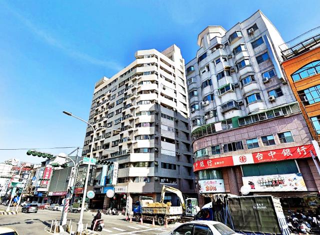 永康大橋一街三房車位
