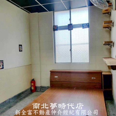 台南新營公寓-4