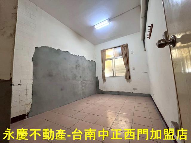 台南東區公寓-3