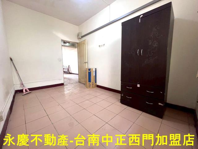 台南東區公寓-4