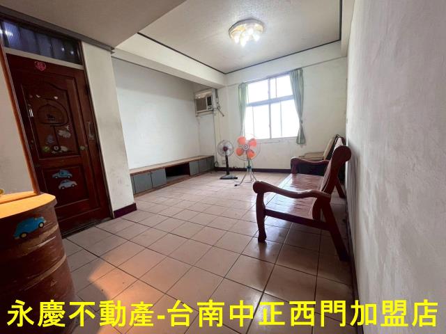 台南東區公寓-6