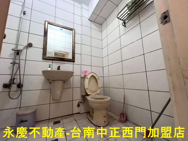 台南東區公寓-8