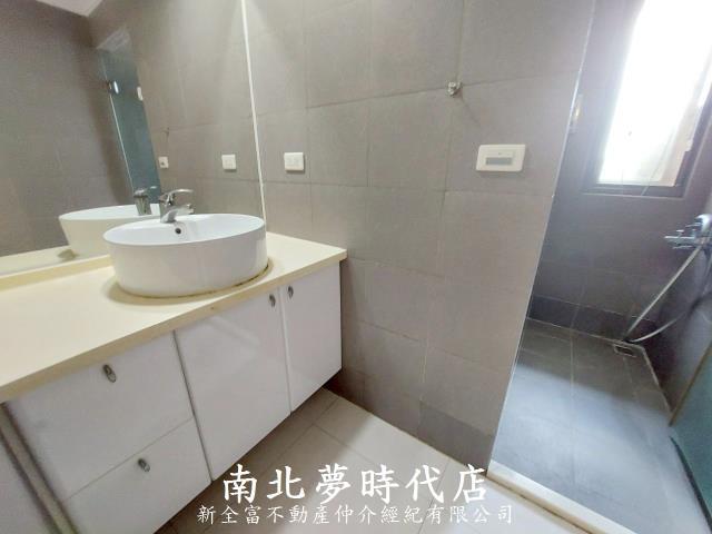 東區大樓-12