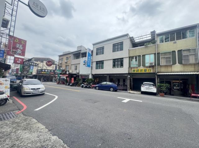 東區公寓-8