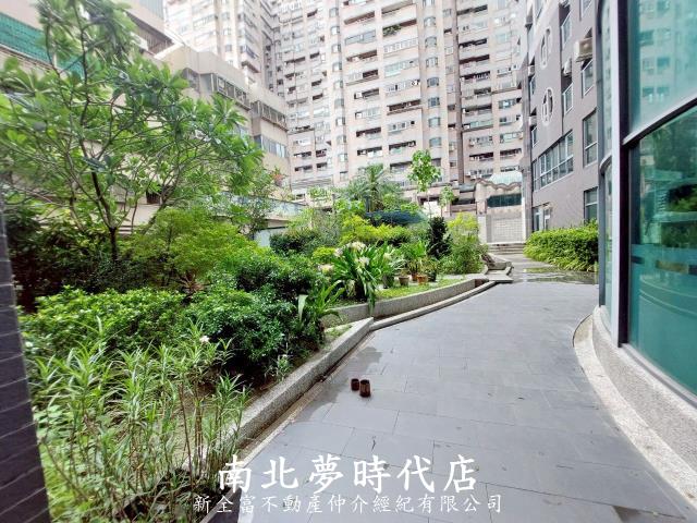 台南東區套房-14