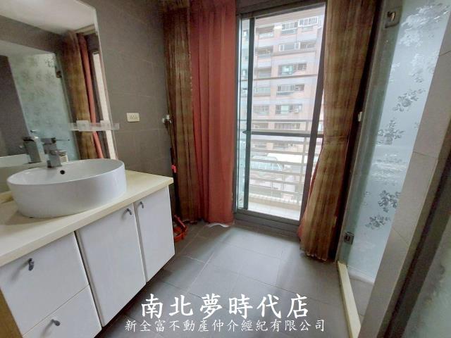 台南東區套房-9