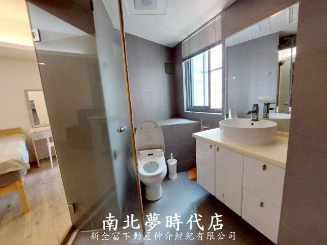 台南東區套房-9