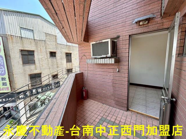 台南東區大樓-9