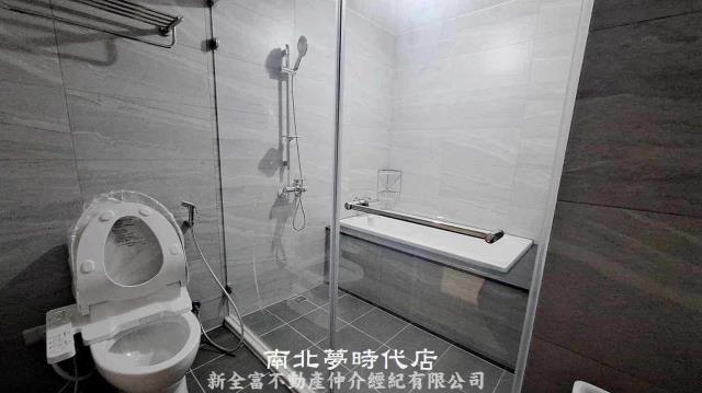 台南永康透天-11