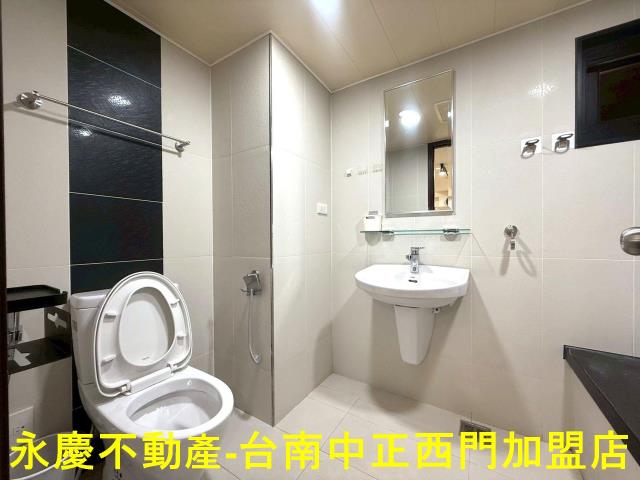 南區華廈-9