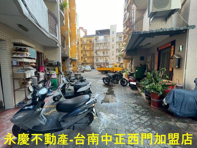 東區公寓-13