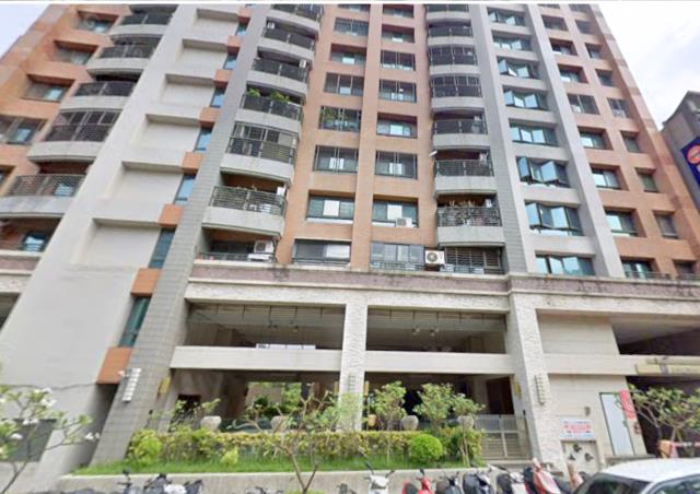 高雄三民區法拍大樓-2