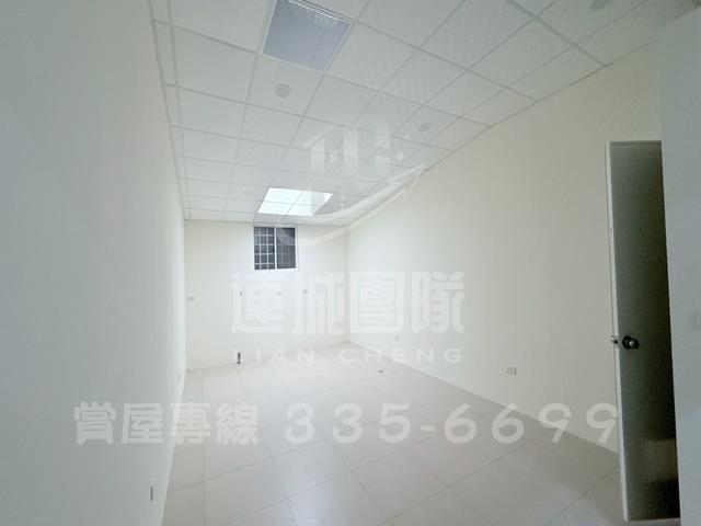 台南東區透天-3