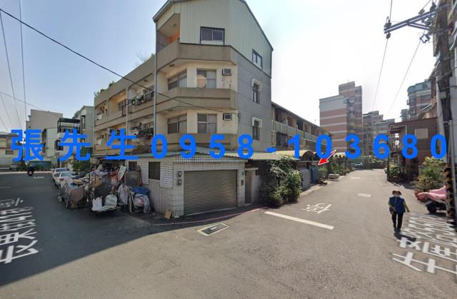 東區拍賣透天-4