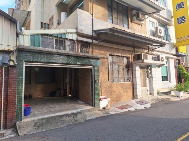 台南東區透天-14