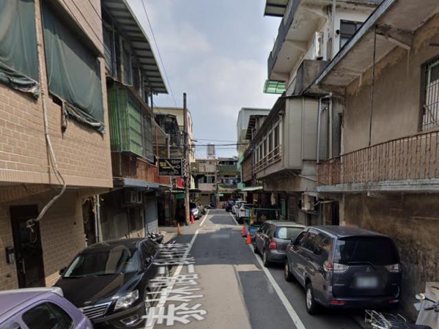 泰山法拍透天-5