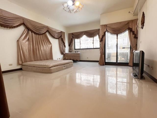 台南安平透天-4