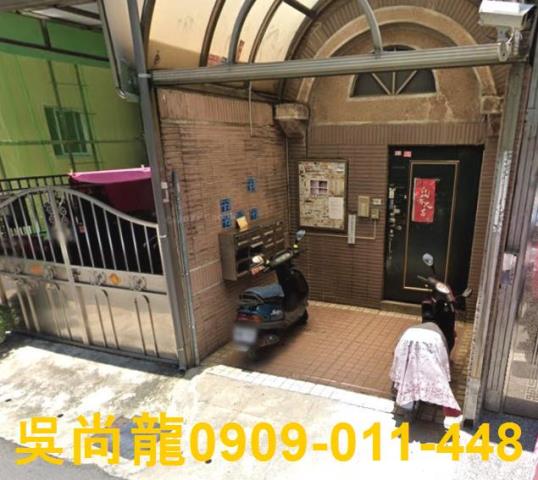 高雄前鎮拍賣華廈-3