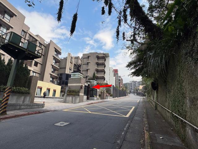 士林法拍透天-2