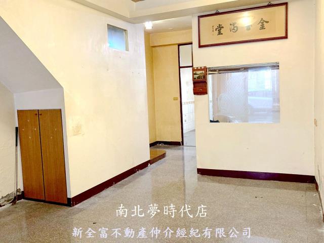 台南安南透天-1