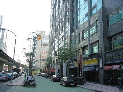 新北中和大樓拍賣-8