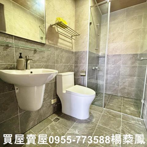 高雄華廈-10