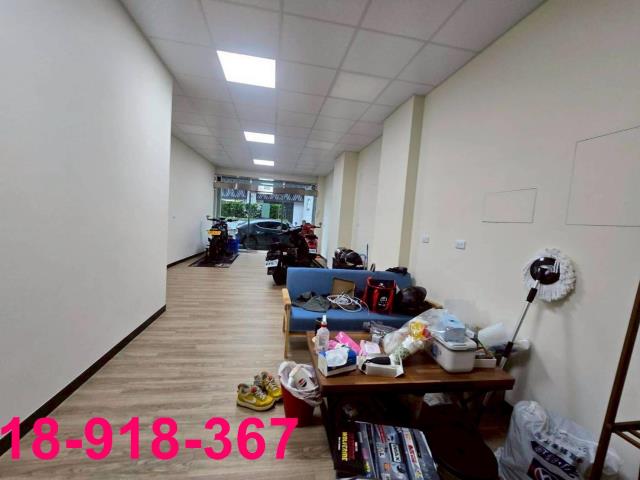西區店面-12