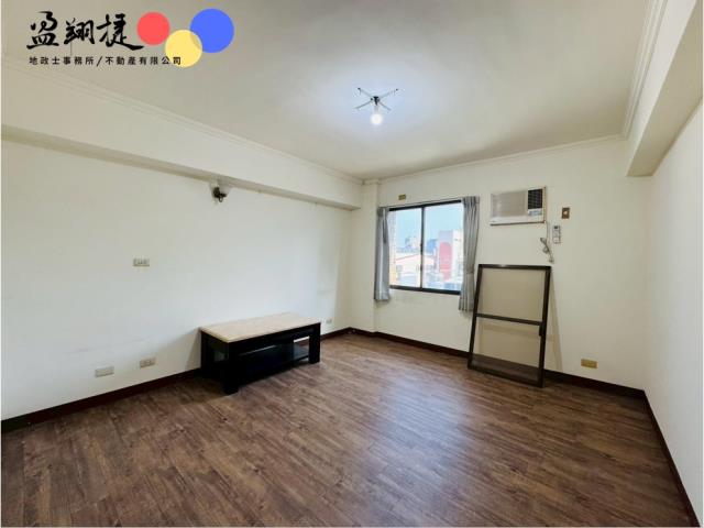 新興區華廈-9