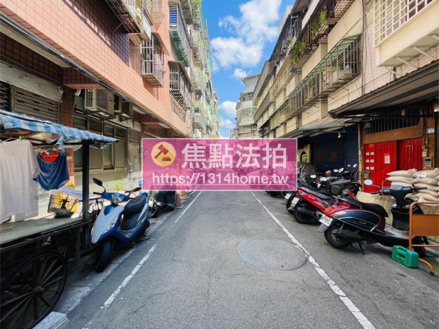 三重公寓法拍-7
