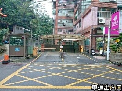 新北大樓法拍-7