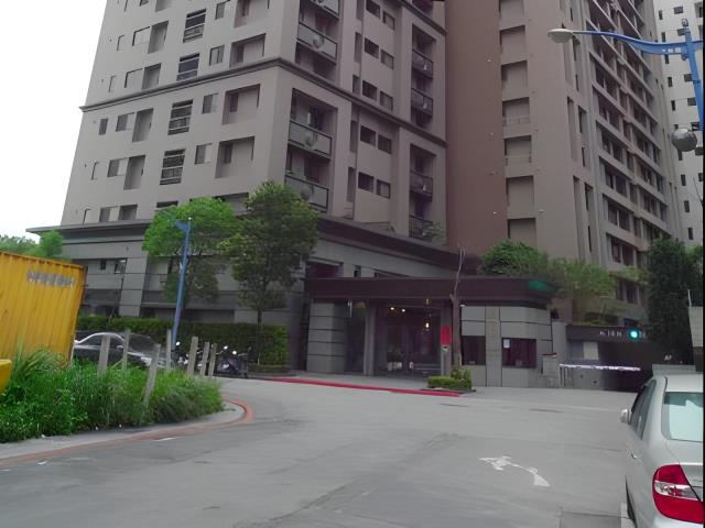 三重大樓法拍-4